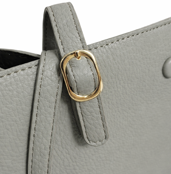 Elegant Pebbled Leather Tote Bag with Detachable Strap